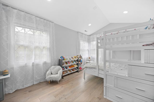 1504 Aberdeen Court 1504, Naperville, IL 60564
