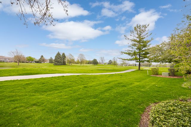 1504 Aberdeen Court 1504, Naperville, IL 60564