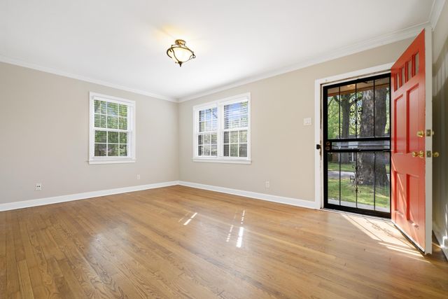 764 MOSS DR, Memphis, TN 38117