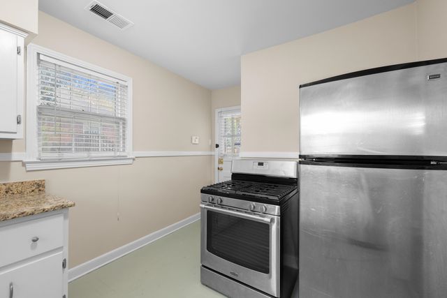 764 MOSS DR, Memphis, TN 38117