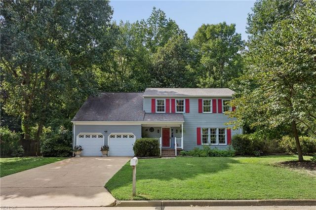 12 Oscars CT, Poquoson, VA 23662