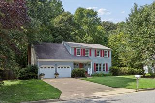 12 Oscars CT, Poquoson, VA 23662
