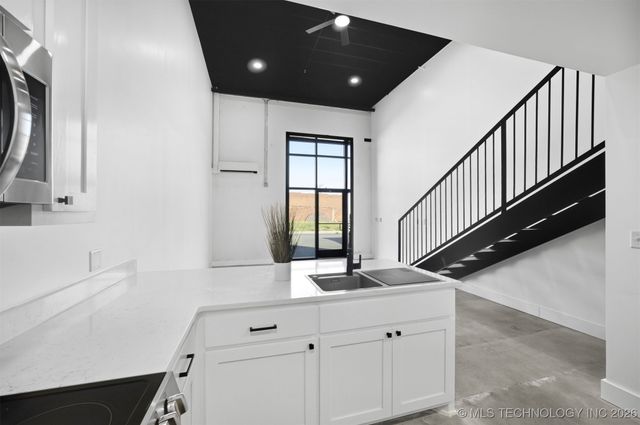 106 S A Street 11, Skiatook, OK 74070