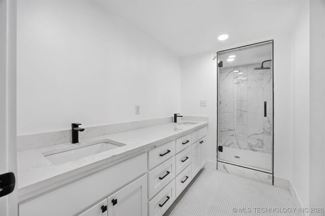 106 S A Street 11, Skiatook, OK 74070