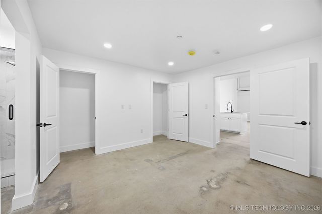 106 S A Street 11, Skiatook, OK 74070