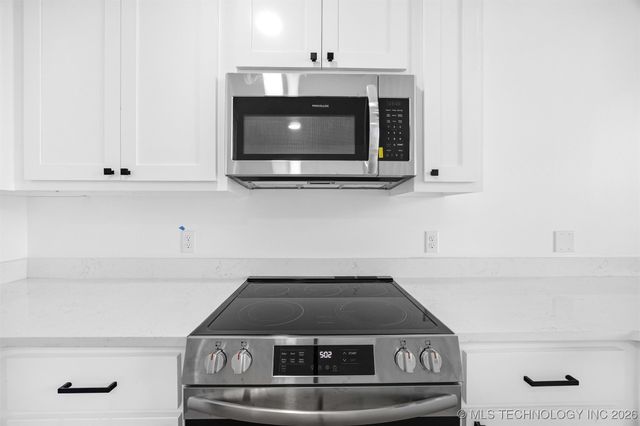 106 S A Street 11, Skiatook, OK 74070