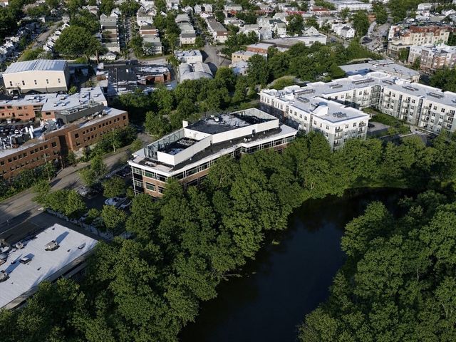 290 Pleasant St 213, Watertown, MA 02472