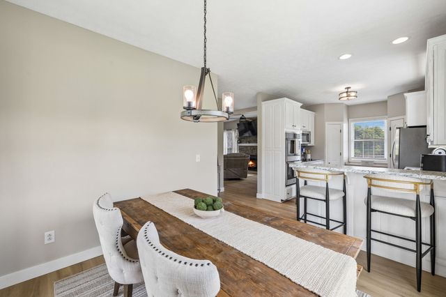 3695 Dobbin Rd, Springfield, TN 37172