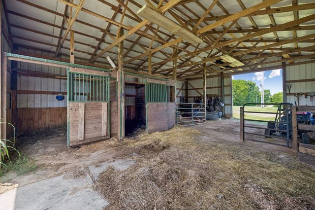 3695 Dobbin Rd, Springfield, TN 37172