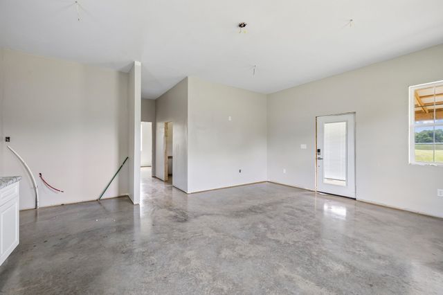 3695 Dobbin Rd, Springfield, TN 37172