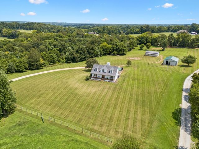 3695 Dobbin Rd, Springfield, TN 37172