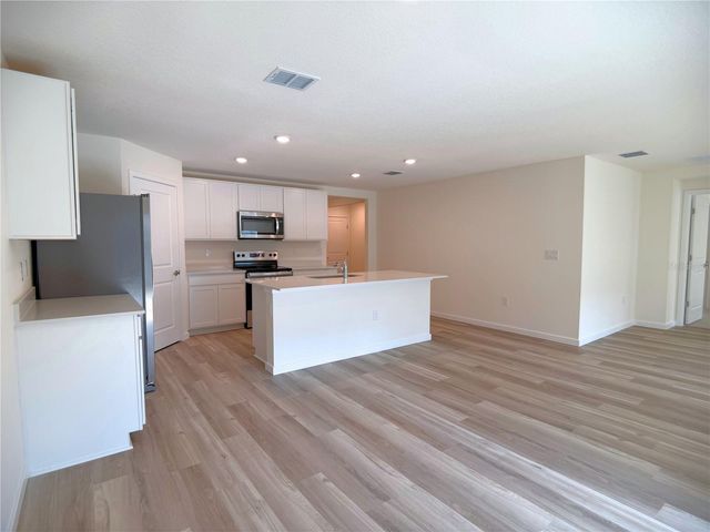 7223 SE 112TH LANE, Belleview, FL 34420