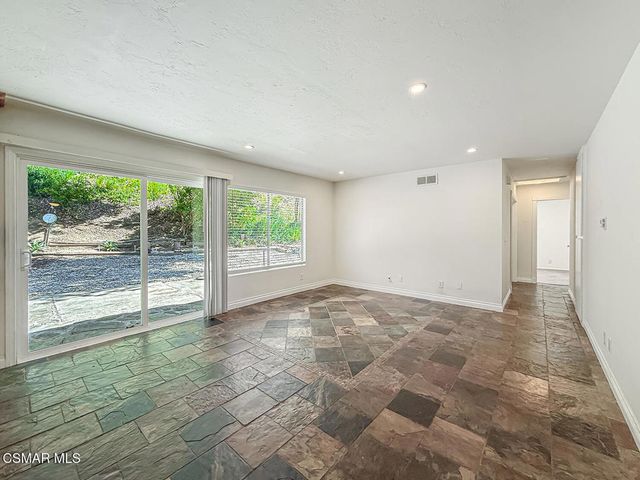 3752 Corte De Los Reyes, Thousand Oaks, CA 91360