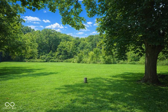 8225 Crawfordsville Road, Indianapolis, IN 46214