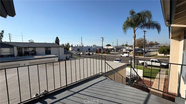 338 E Meats Avenue C, Orange, CA 92865