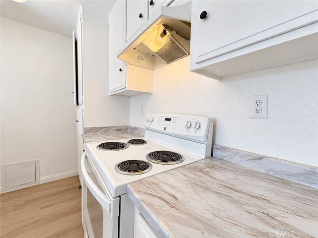 338 E Meats Avenue C, Orange, CA 92865