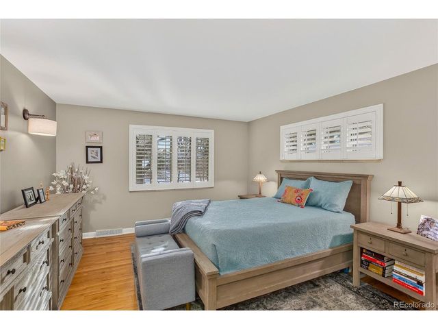 135 Everett St, Lakewood, CO 80226