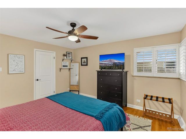 135 Everett St, Lakewood, CO 80226