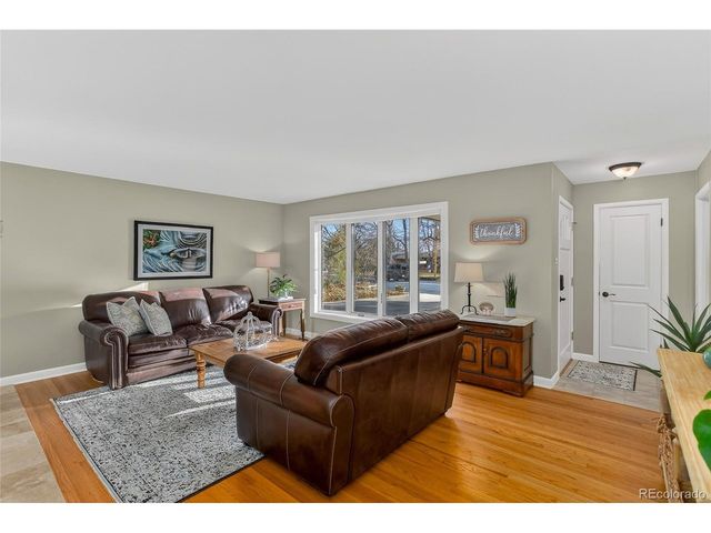 135 Everett St, Lakewood, CO 80226