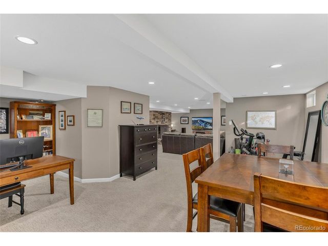 135 Everett St, Lakewood, CO 80226