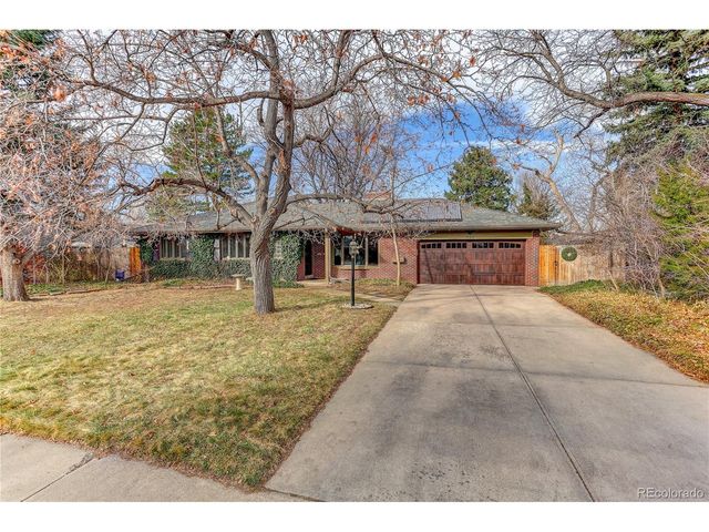 135 Everett St, Lakewood, CO 80226