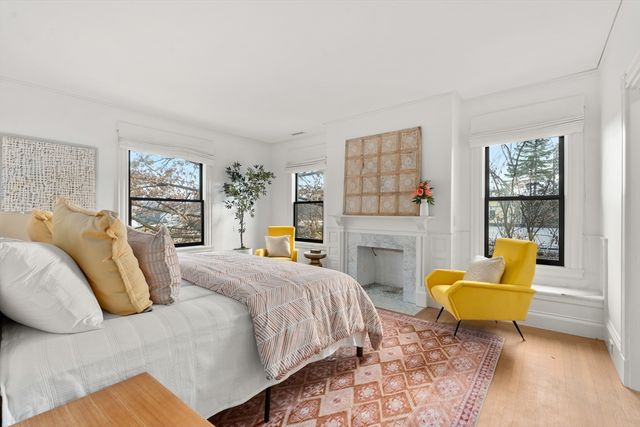 12 Martin Street, Cambridge, MA 02138