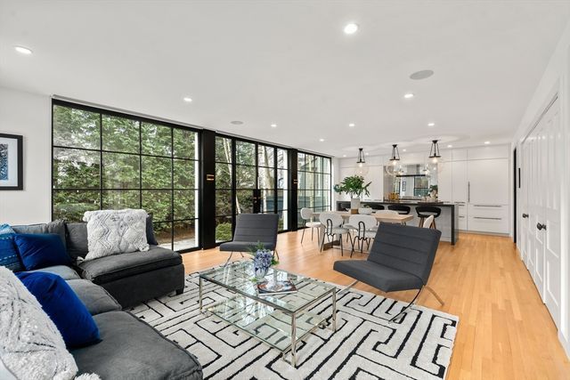 12 Martin Street, Cambridge, MA 02138