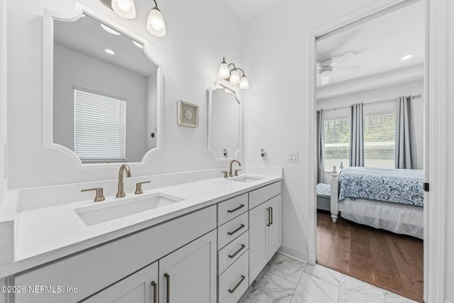 294 SAWGRASS Drive, Yulee, FL 32097