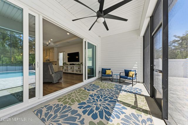 294 SAWGRASS Drive, Yulee, FL 32097