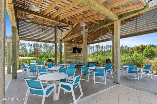 294 SAWGRASS Drive, Yulee, FL 32097