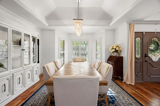 2103 Lake Country Drive, Arlington, TX 76012