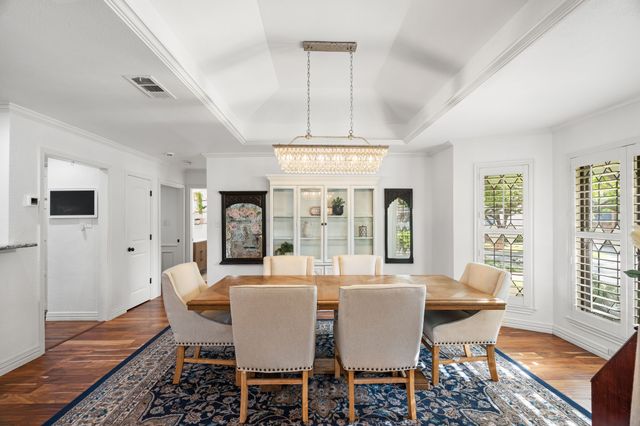 2103 Lake Country Drive, Arlington, TX 76012