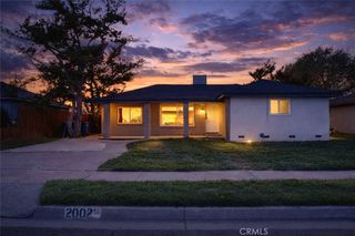 2002 N Woodridge, Hanford, CA 93230