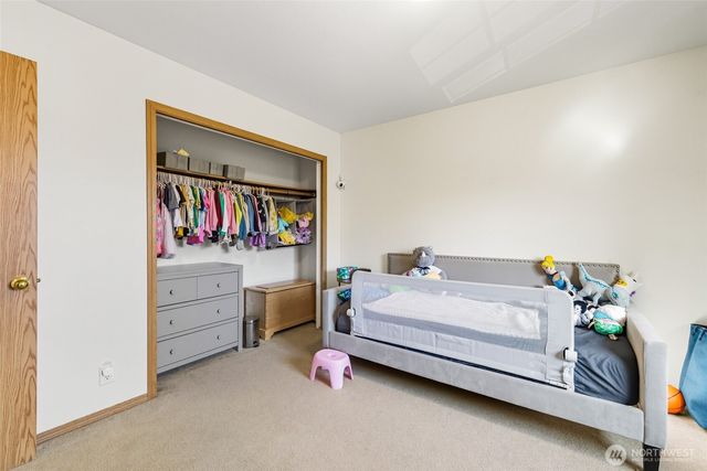 1214 NE Big Berry Loop, Oak Harbor, WA 98277