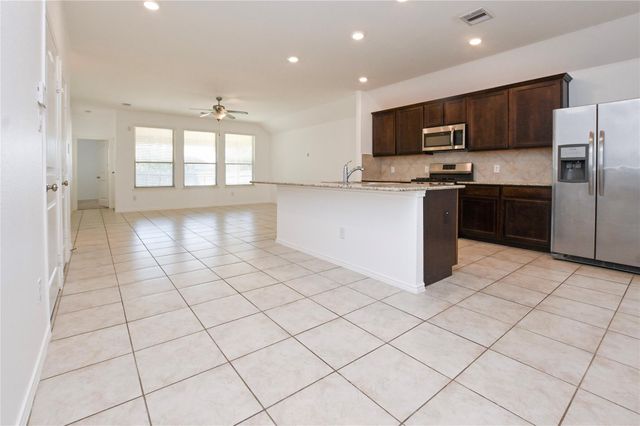 306 Marble Springs Lane, La Marque, TX 77568