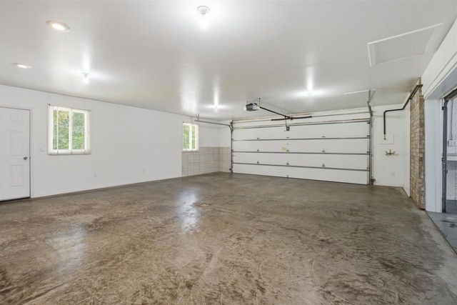 2581 WHITE PINE ROAD, Suamico, WI 54313