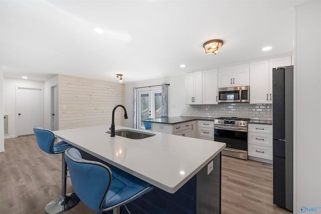 153 Autumnwood Trail, Decatur, AL 35603