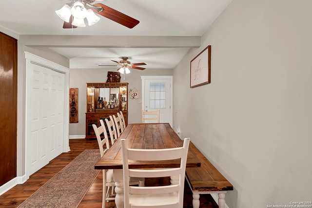 3 Quail Hollow, Pleasanton, TX 78064