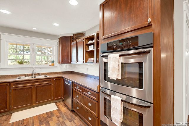 3 Quail Hollow, Pleasanton, TX 78064