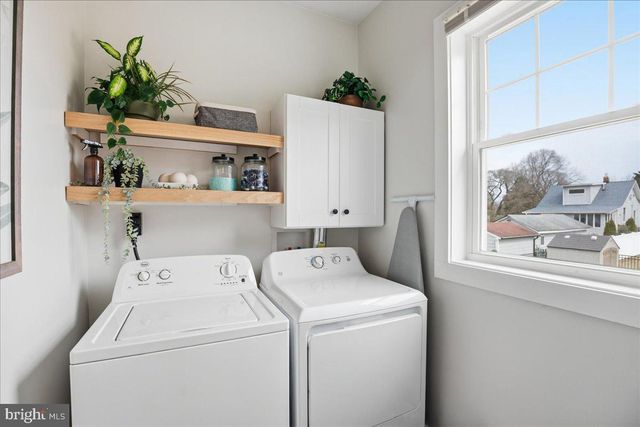 12 PENNSYLVANIA AVE, Edgewater, MD 21037