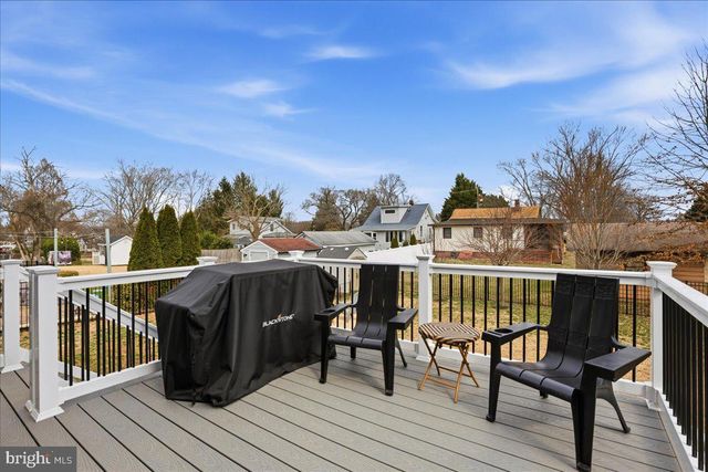 12 PENNSYLVANIA AVE, Edgewater, MD 21037