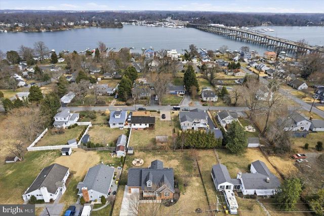 12 PENNSYLVANIA AVE, Edgewater, MD 21037