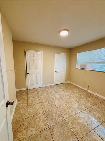 825 NE 7th St rear, Hallandale Beach, FL 33009