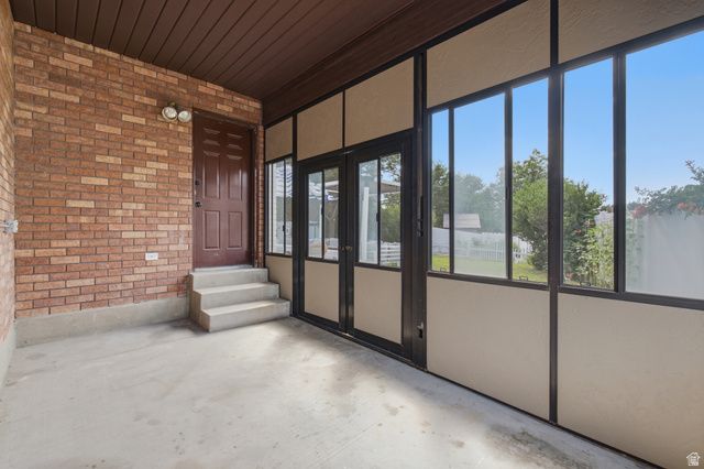 1709 E 9350 S, Sandy, UT 84093