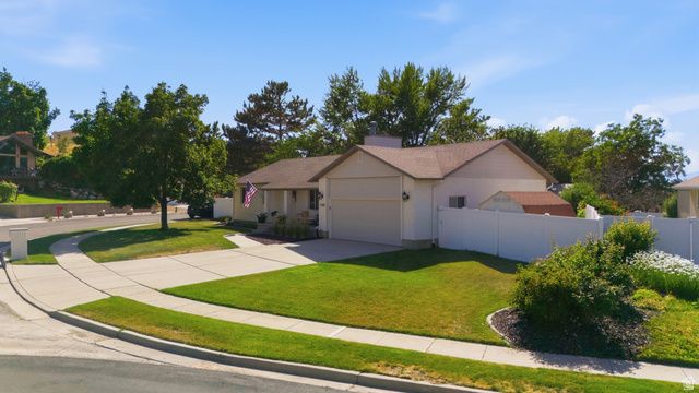1709 E 9350 S, Sandy, UT 84093