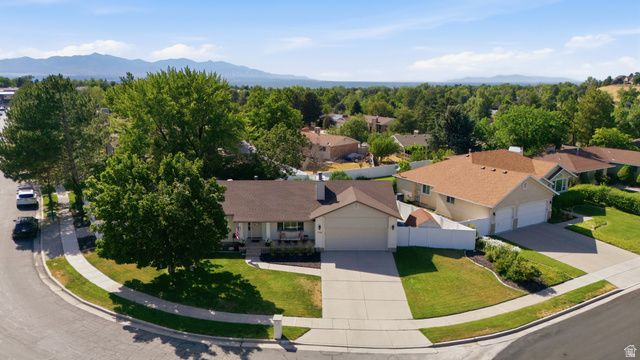1709 E 9350 S, Sandy, UT 84093