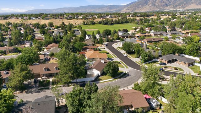 1709 E 9350 S, Sandy, UT 84093