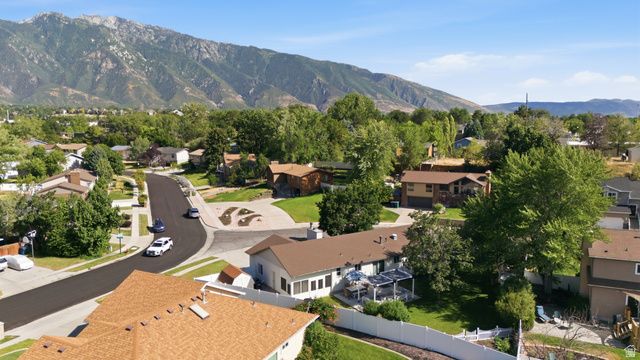 1709 E 9350 S, Sandy, UT 84093