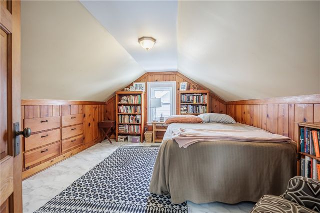 230 Farmington Road, Rochester, NY 14609