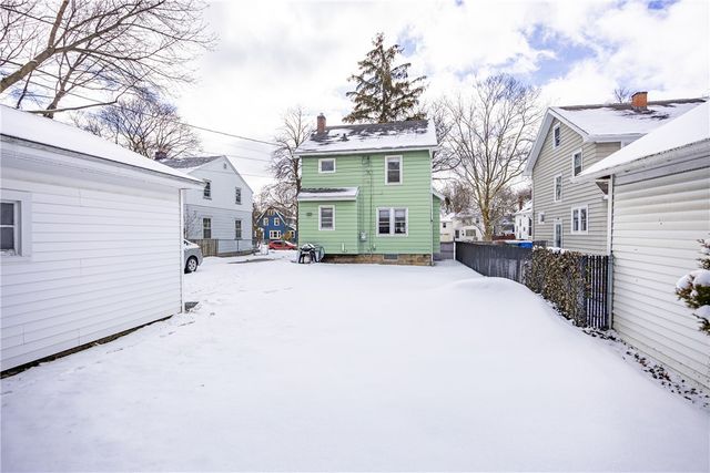 230 Farmington Road, Rochester, NY 14609